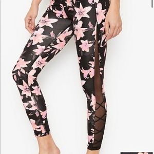 Victoria’s Secret SPORT Leggings, size 6 ULTRA HIGH RISR, 24” INSEAM, LACE UP